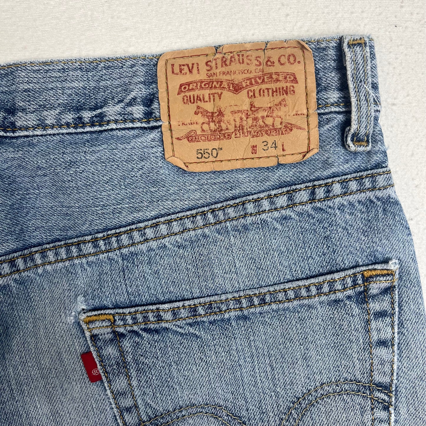 Levi's 550 Jorts
