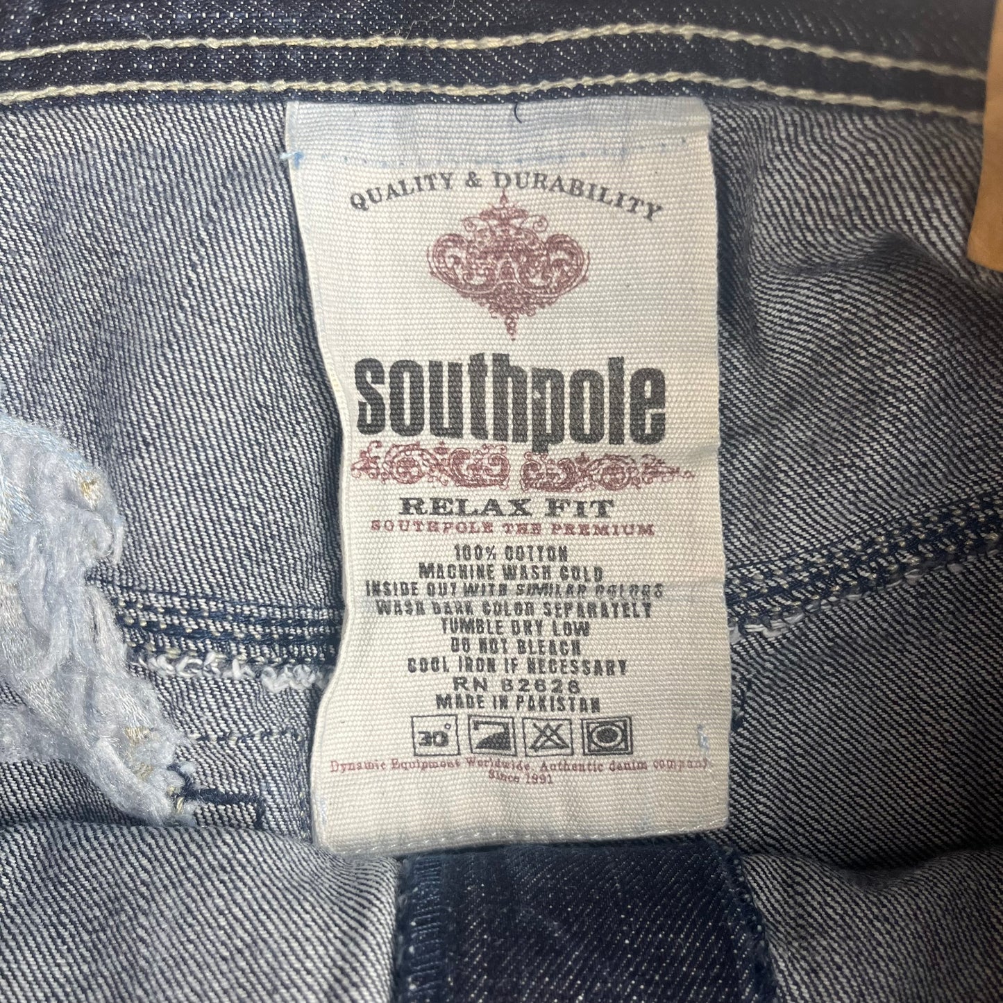 Deadstock South Pole Jorts