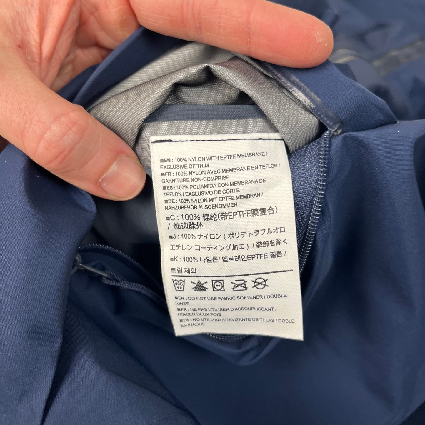 Arc'teryx Veilance Shell Jacket
