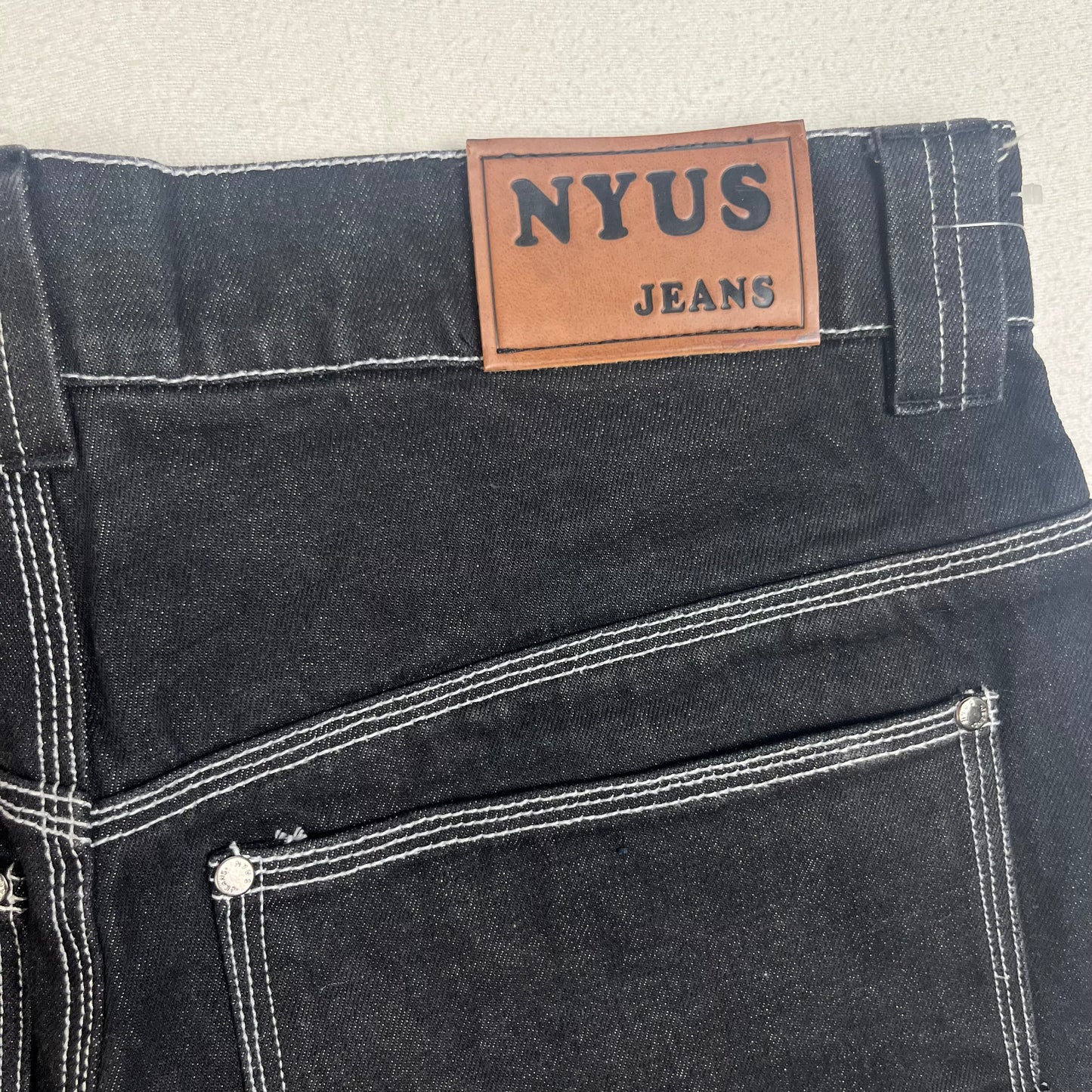 2000's Nyus Black Jorts