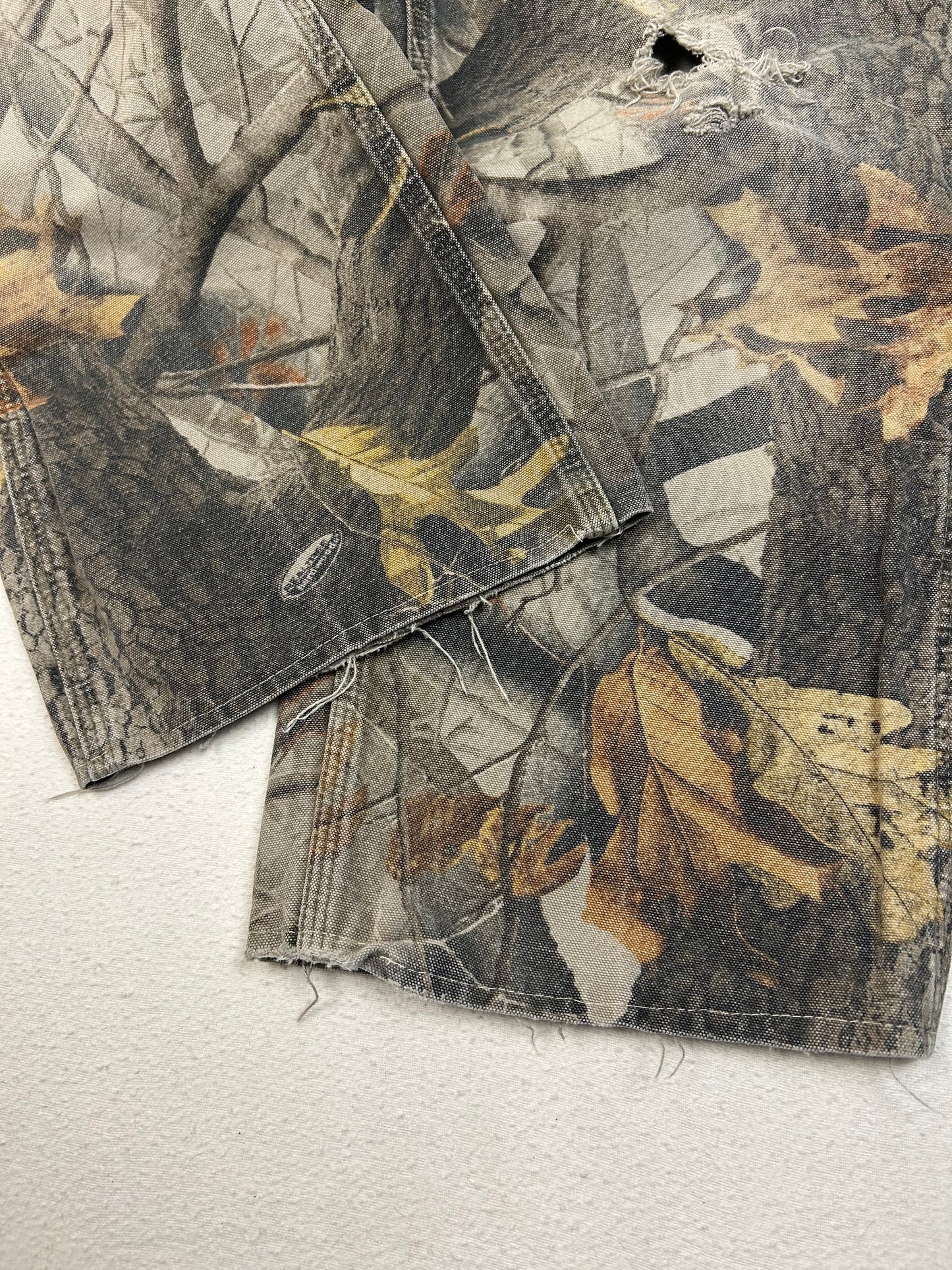 Vintage Carhartt Camo Pants