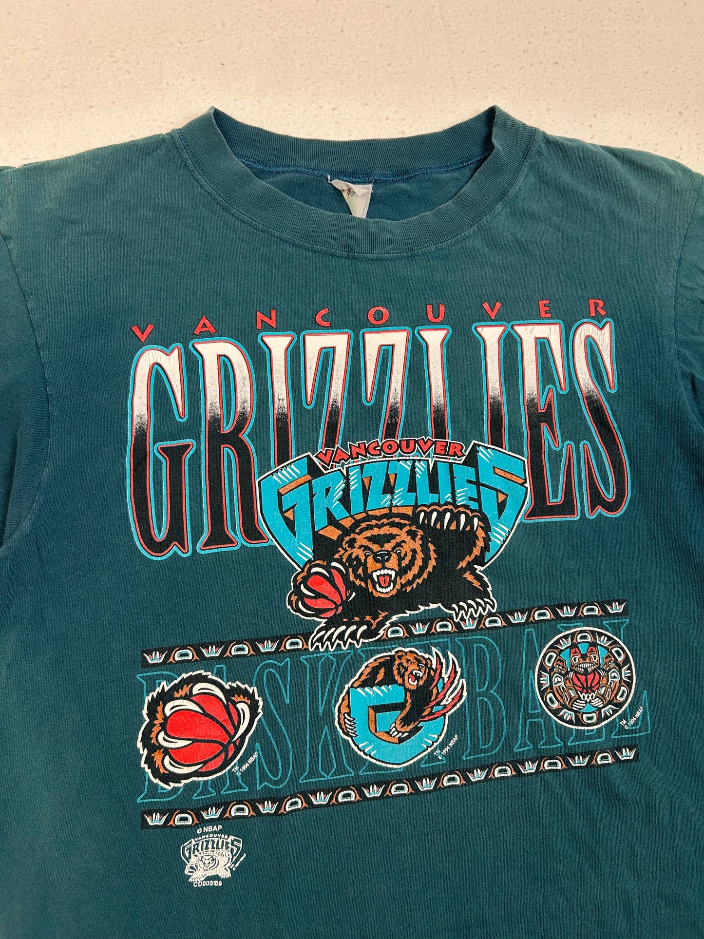 Vintage Vancouver Grizzlies Tee