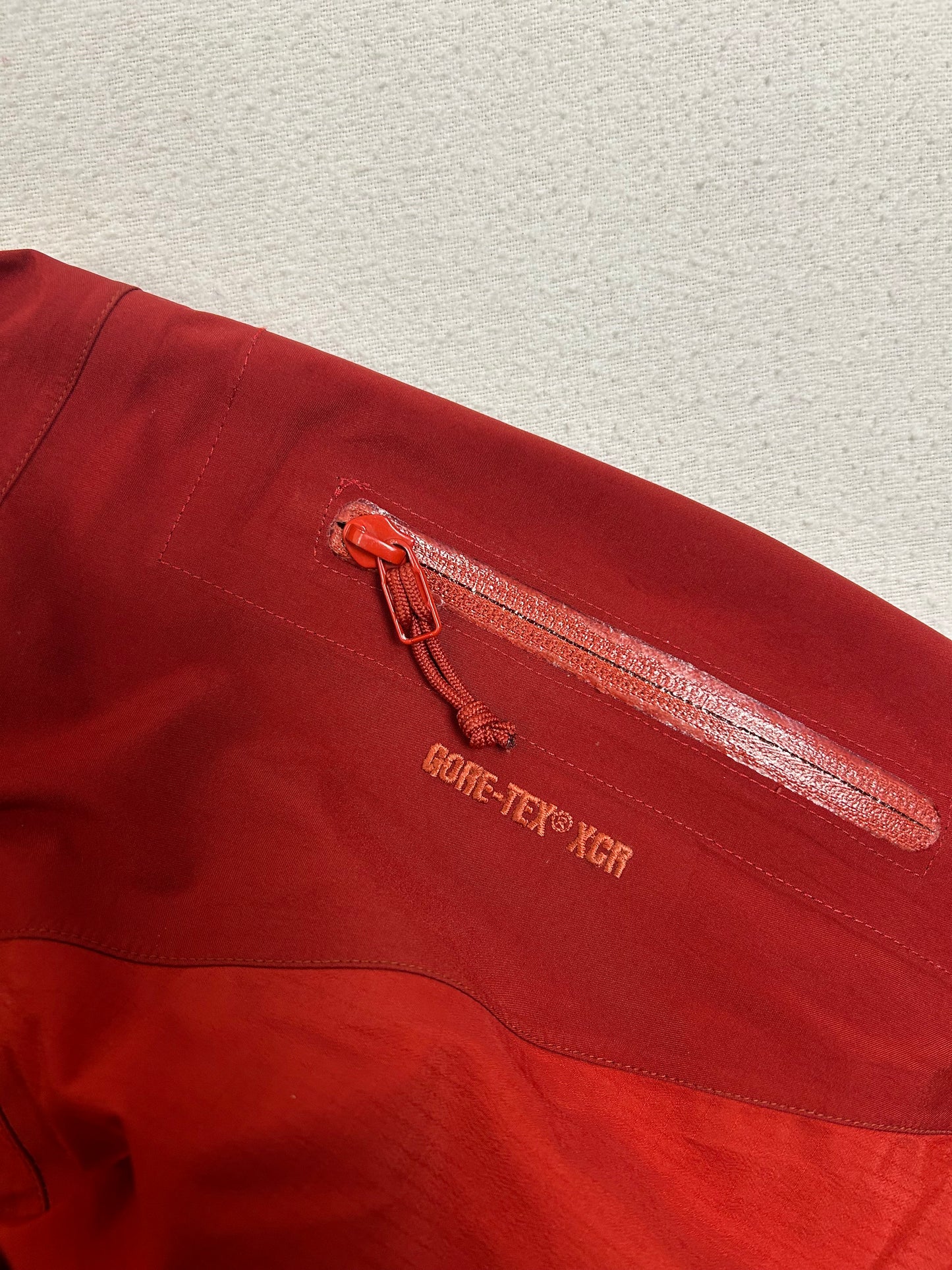 Arc'teryx Theta SV Sangria Red Gore-Tex Rain Jacket